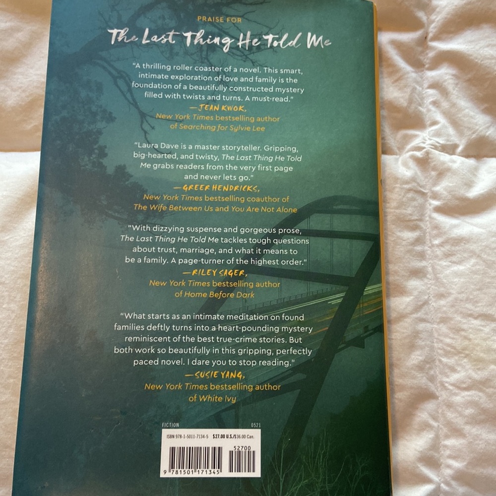 Books - Picture 3 of 5